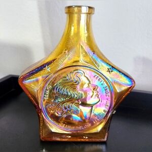 Wheaton Jean Harlow Star-Shaped Art Glass Yellow Gold Carnival Glass
